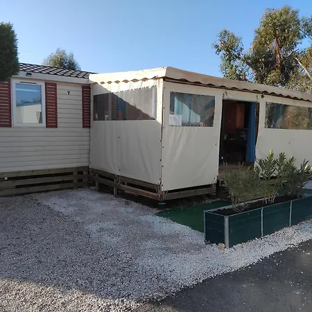 Location Mobil Home Glamping Le Grand Confort D'Un Hotel Sans Les Contraintes Piscine 3 Chambres - 2 Sdb - Lave Linge - Lave Vaisselle - Climatise - 300M De La Mer - Parking - Hyères