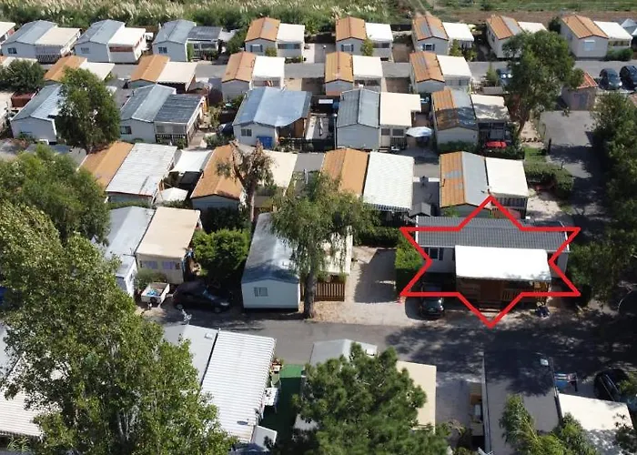 Campeggio Mobil Glamping Confort D'un Sans Les Contraintes Piscine Promotion Septembre 3 - 2 Sdb -climatisé - 300m De La - Piscine - Parking - Hyères